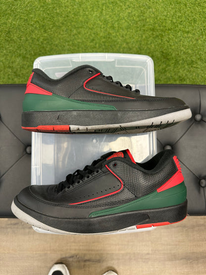 Jordan 2 Retro Low Christmas - Size 10.5 (U)