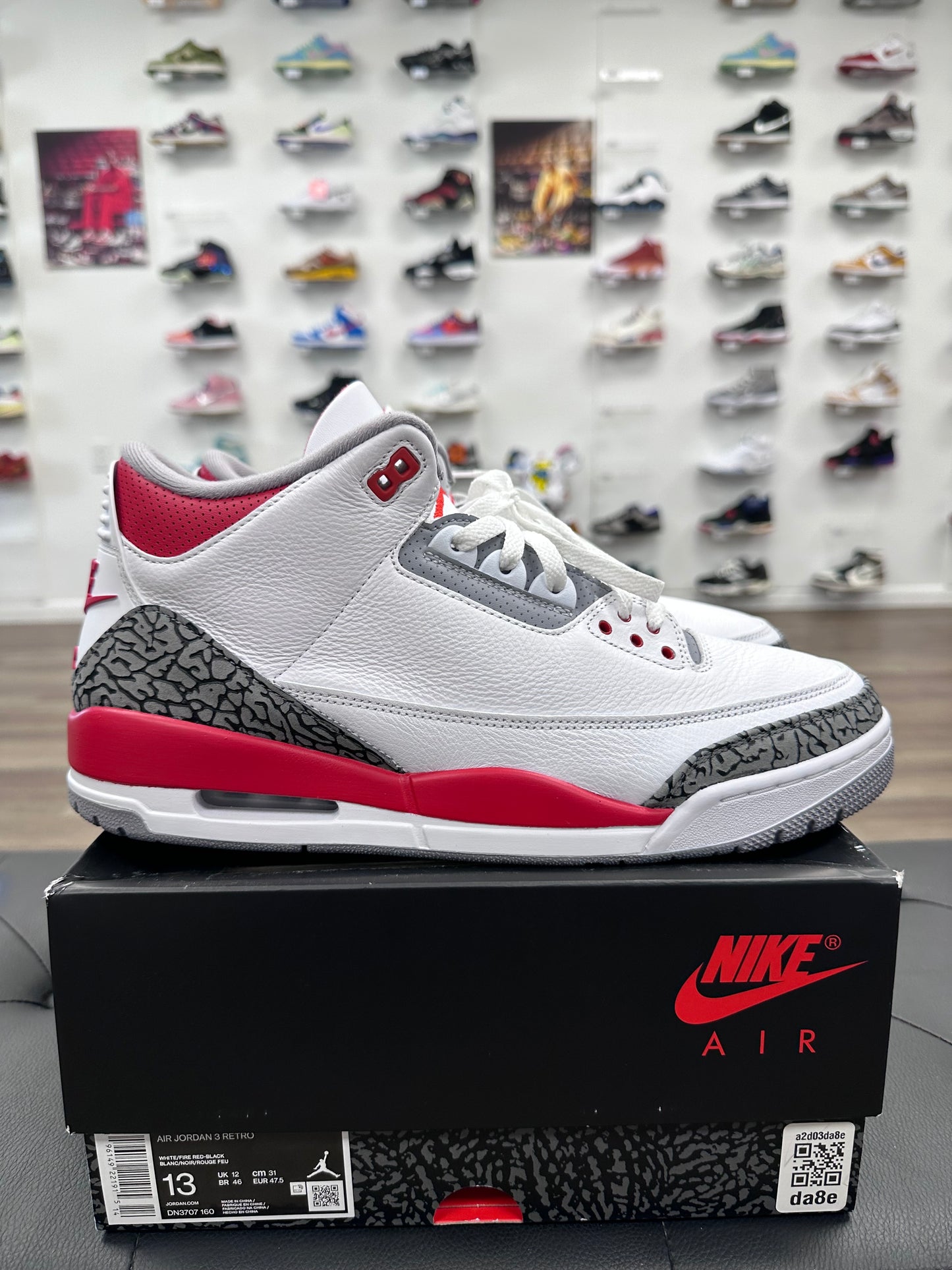 Jordan 3 Retro Fire Red (2022) - Size 13 (U)