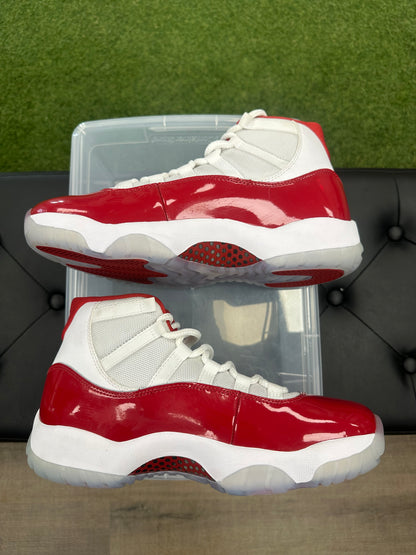 Jordan 11 Retro Cherry (2022) - Size 9 (U)
