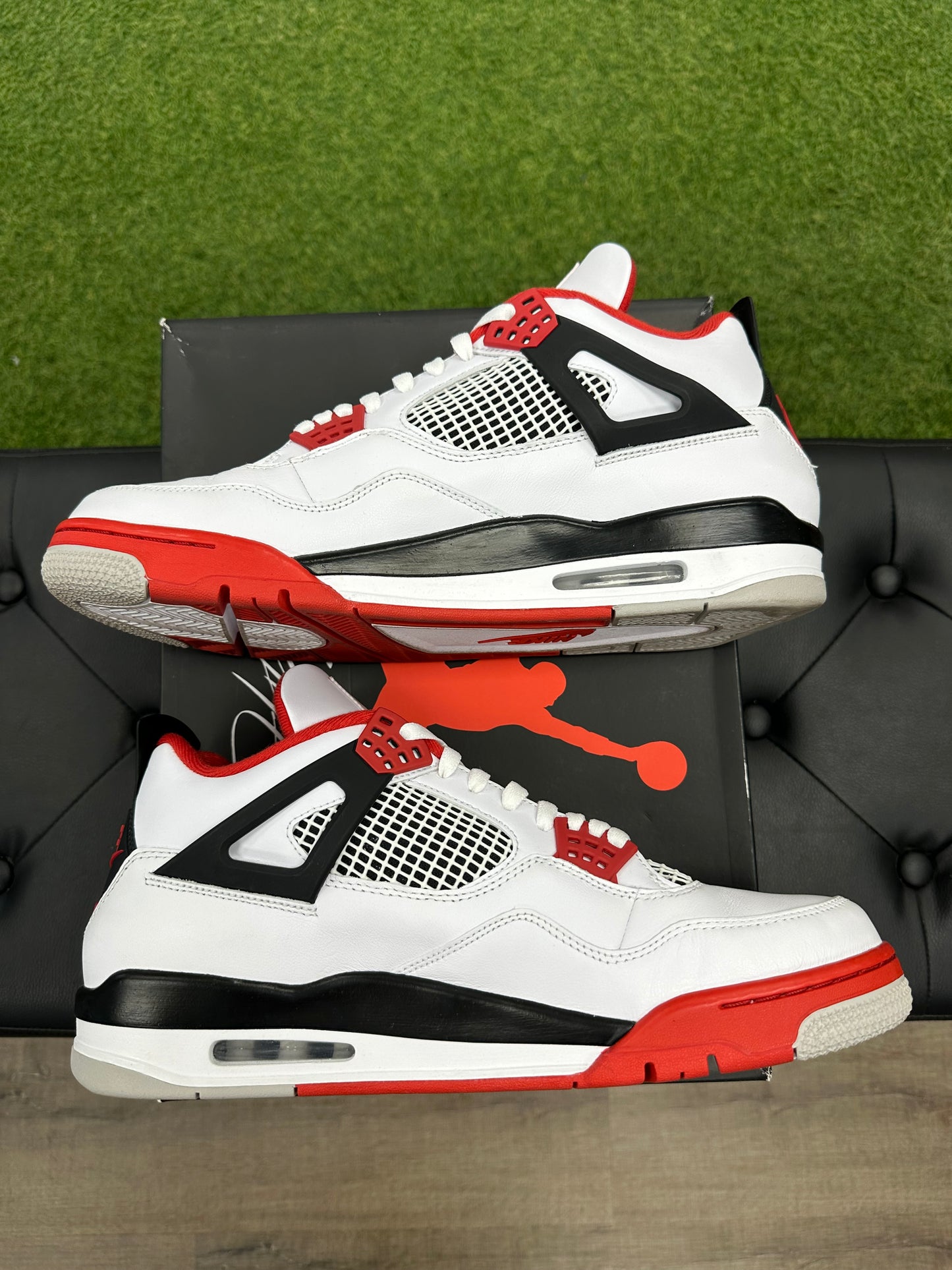 Jordan 4 Retro Fire Red (2020) - Size 13 (U)