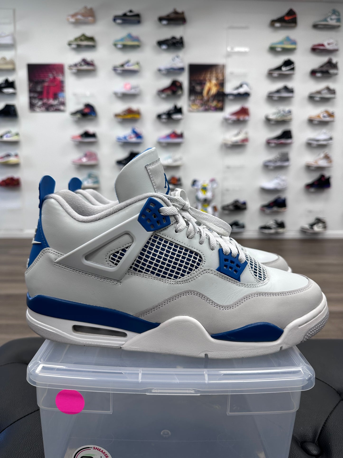 Jordan 4 Retro Military Blue (2024) - Size 13 (U)