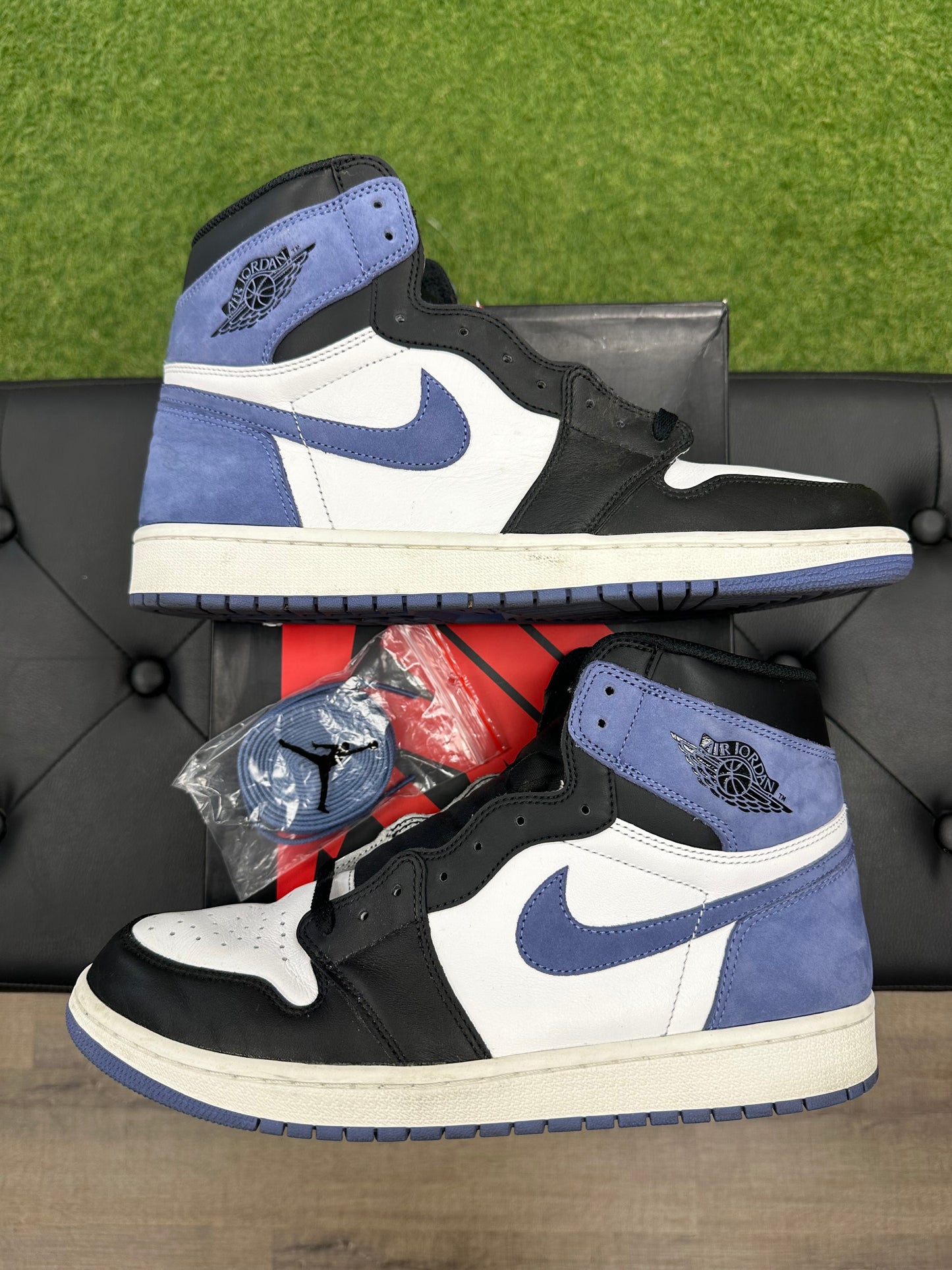 Jordan 1 Retro High Blue Moon - Size 12 (U)