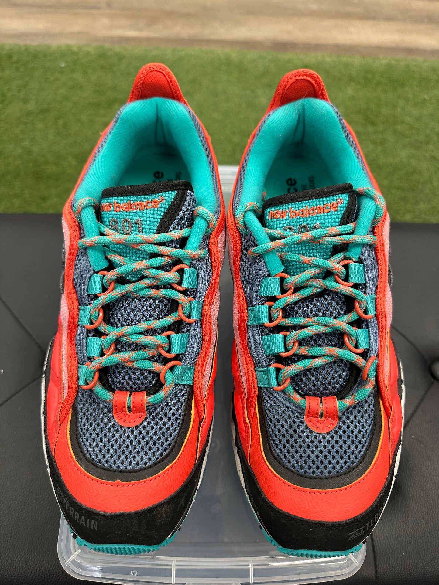 New Balance 801 Black Coral - Size 8.5 (U)