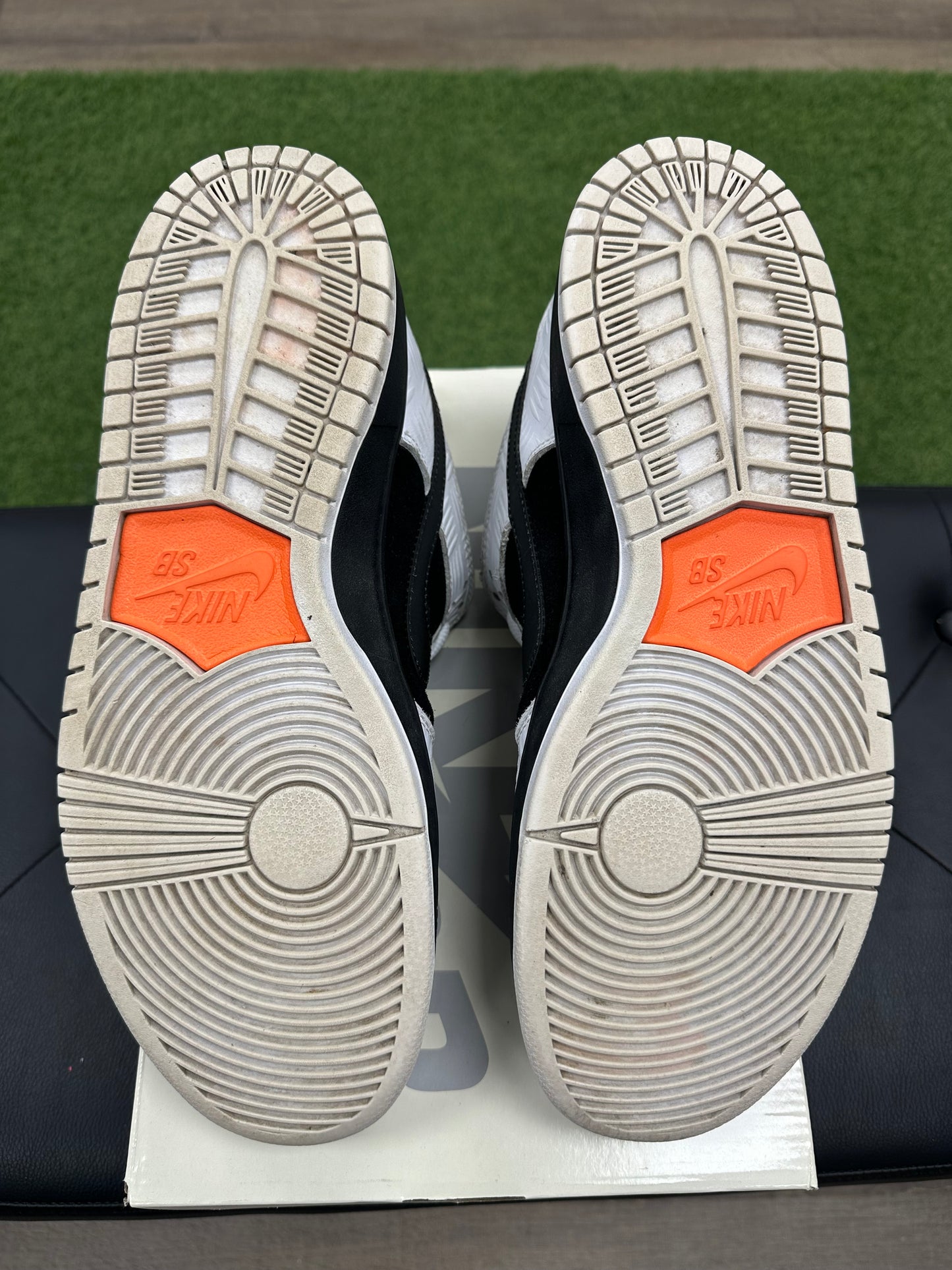 Nike SB Dunk Low TIGHTBOOTH - Size 12 (U)