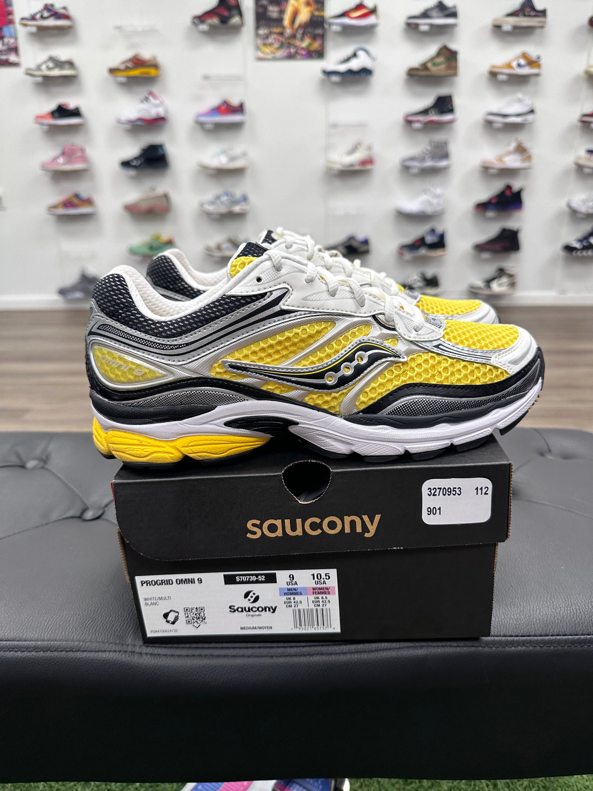 Saucony ProGrid Omni 9 ViZi Gold Metallic Silver