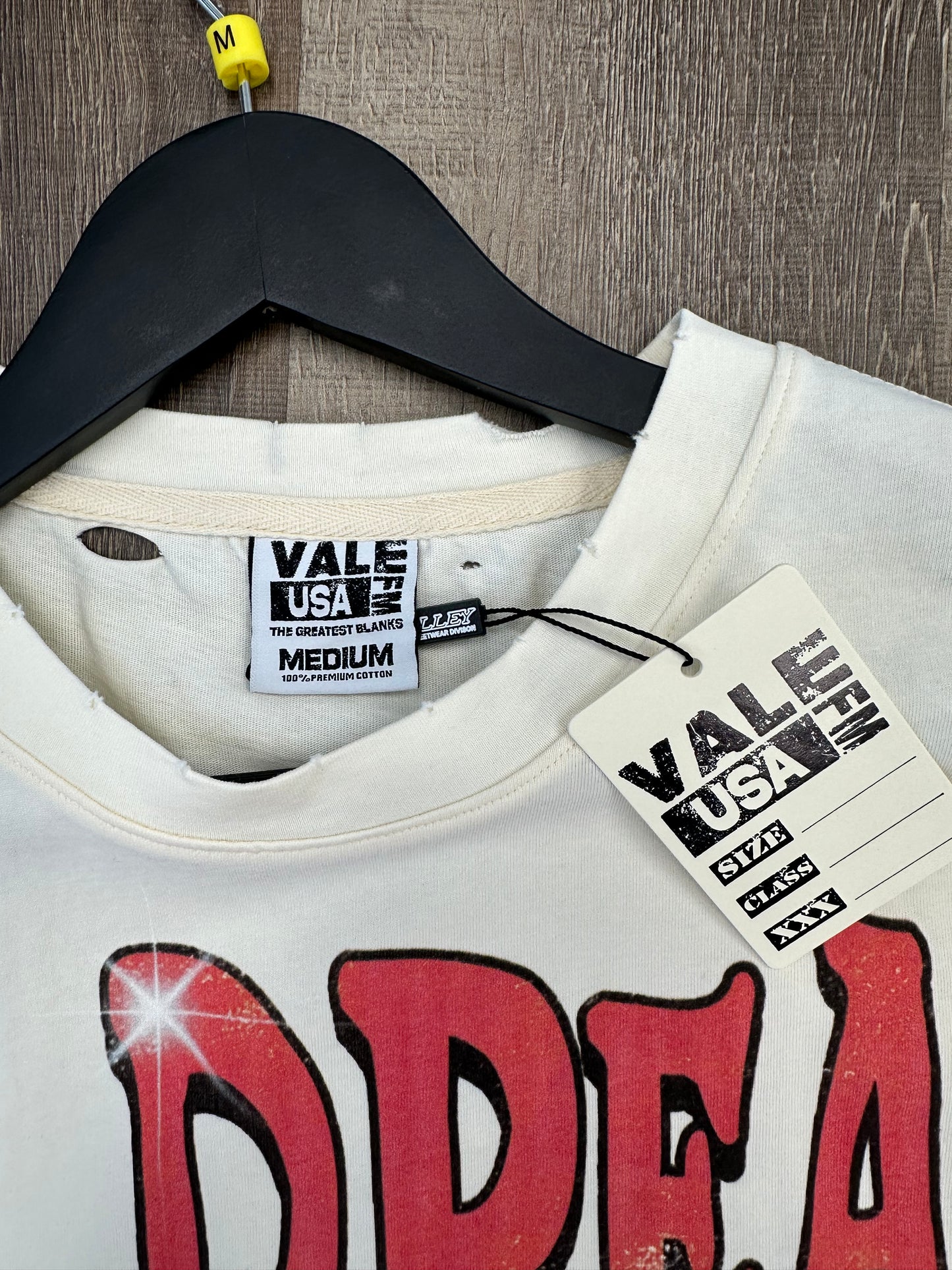 Vale Forever All Dogs Go To Heaven Tee Cream - Size XL