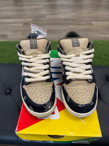 Nike SB Dunk Low Travis Scott