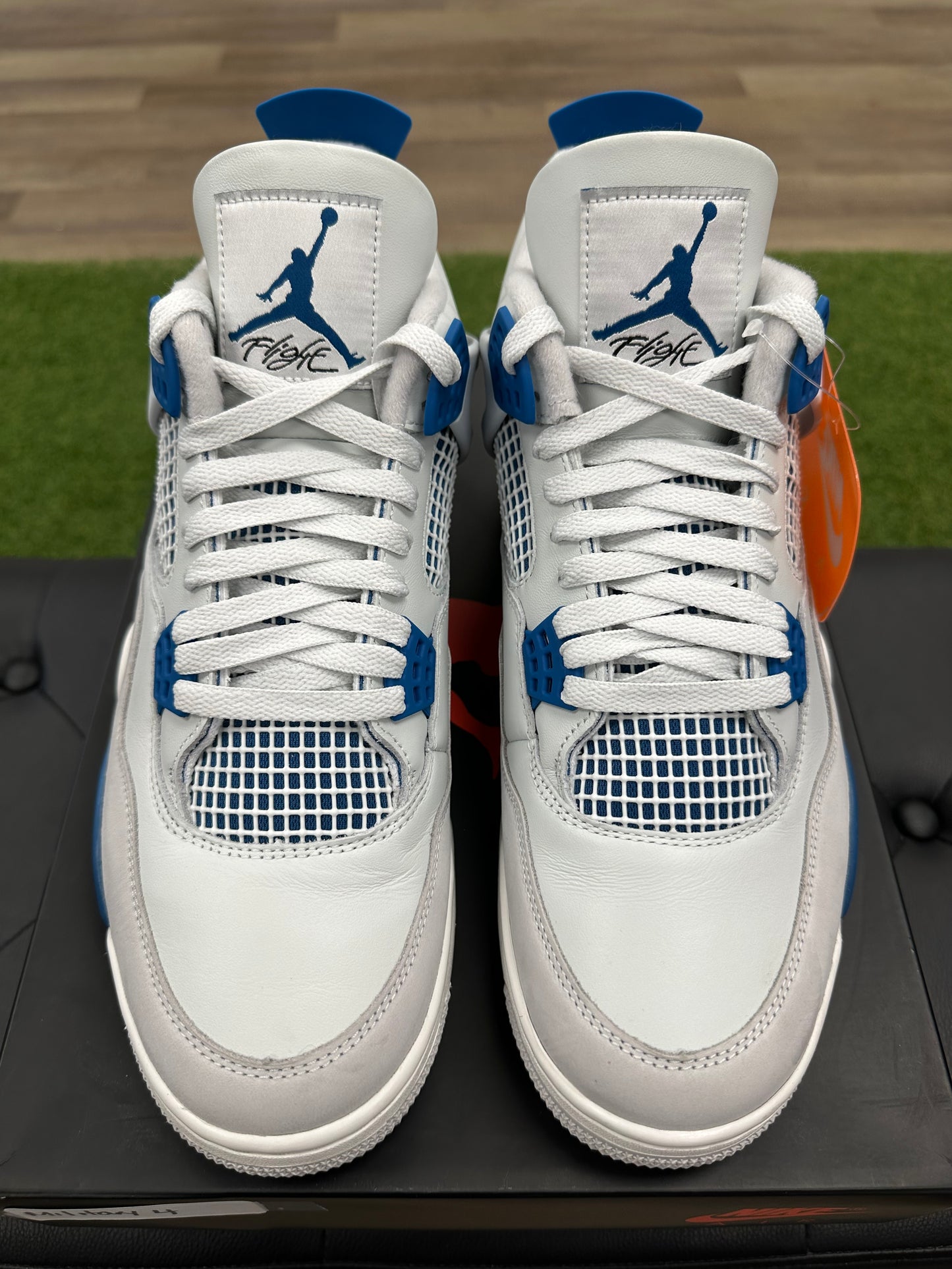 Jordan 4 Retro Military Blue (2024) - Size 12 (U)
