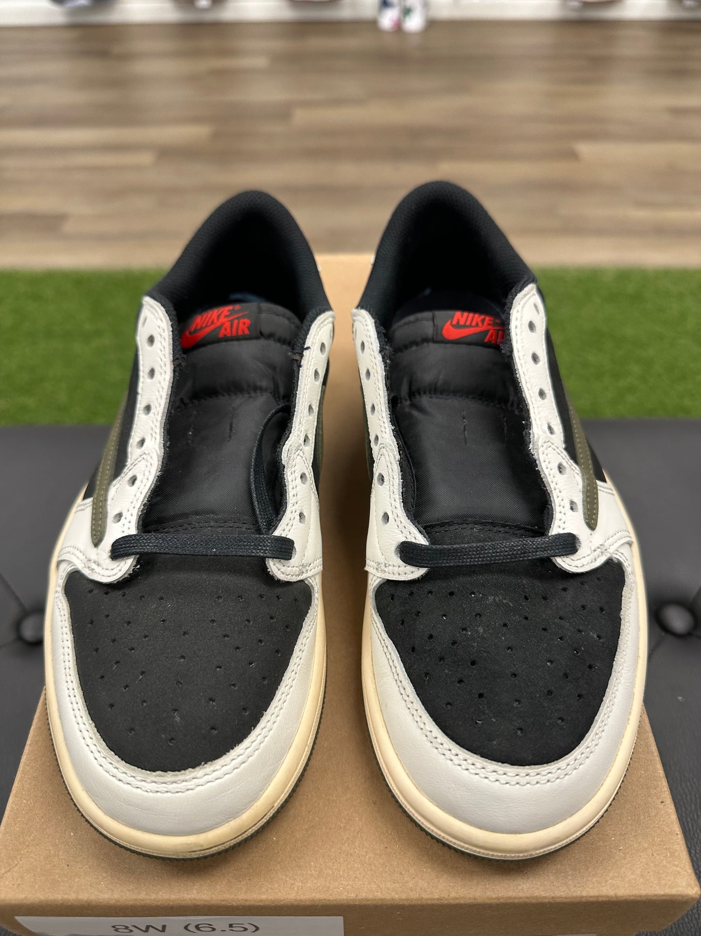 Jordan 1 Retro Low OG SP Travis Scott Olive - Size 6.5 (U)