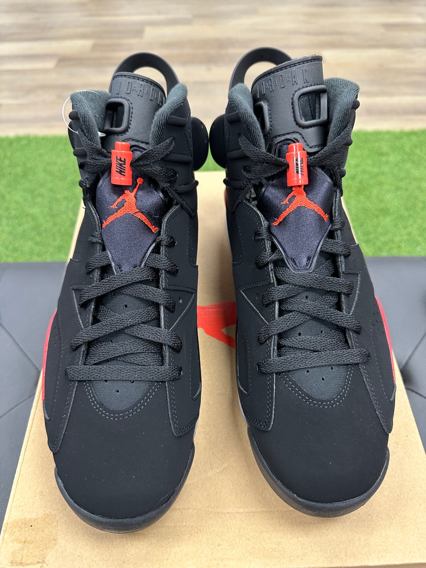 Jordan 6 Retro Infrared Salesman - Size 11.5