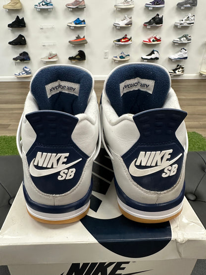 Jordan 4 Retro SB Navy - Size 8.5 (U)