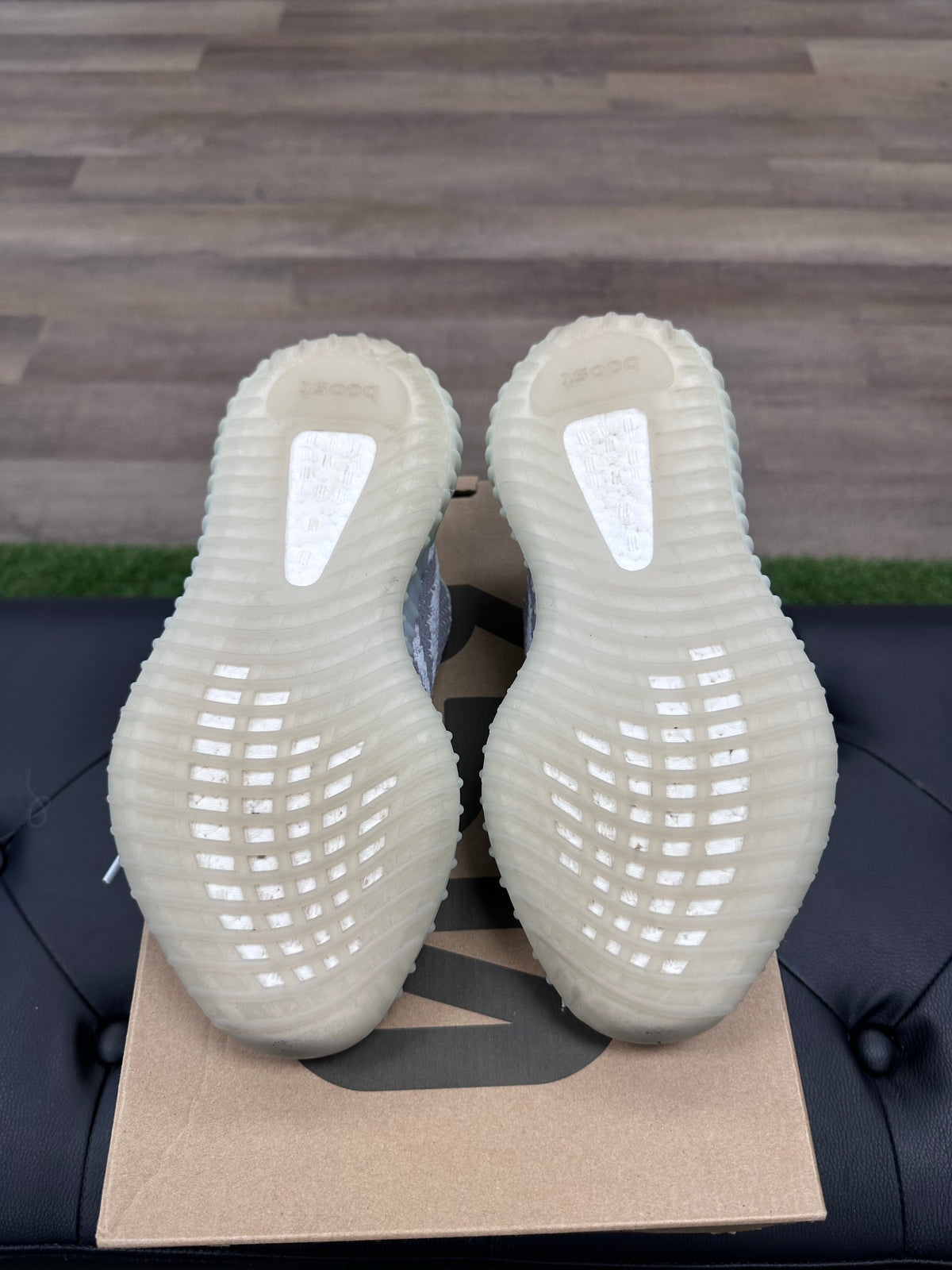 adidas Yeezy Boost 350 V2 Blue Tint