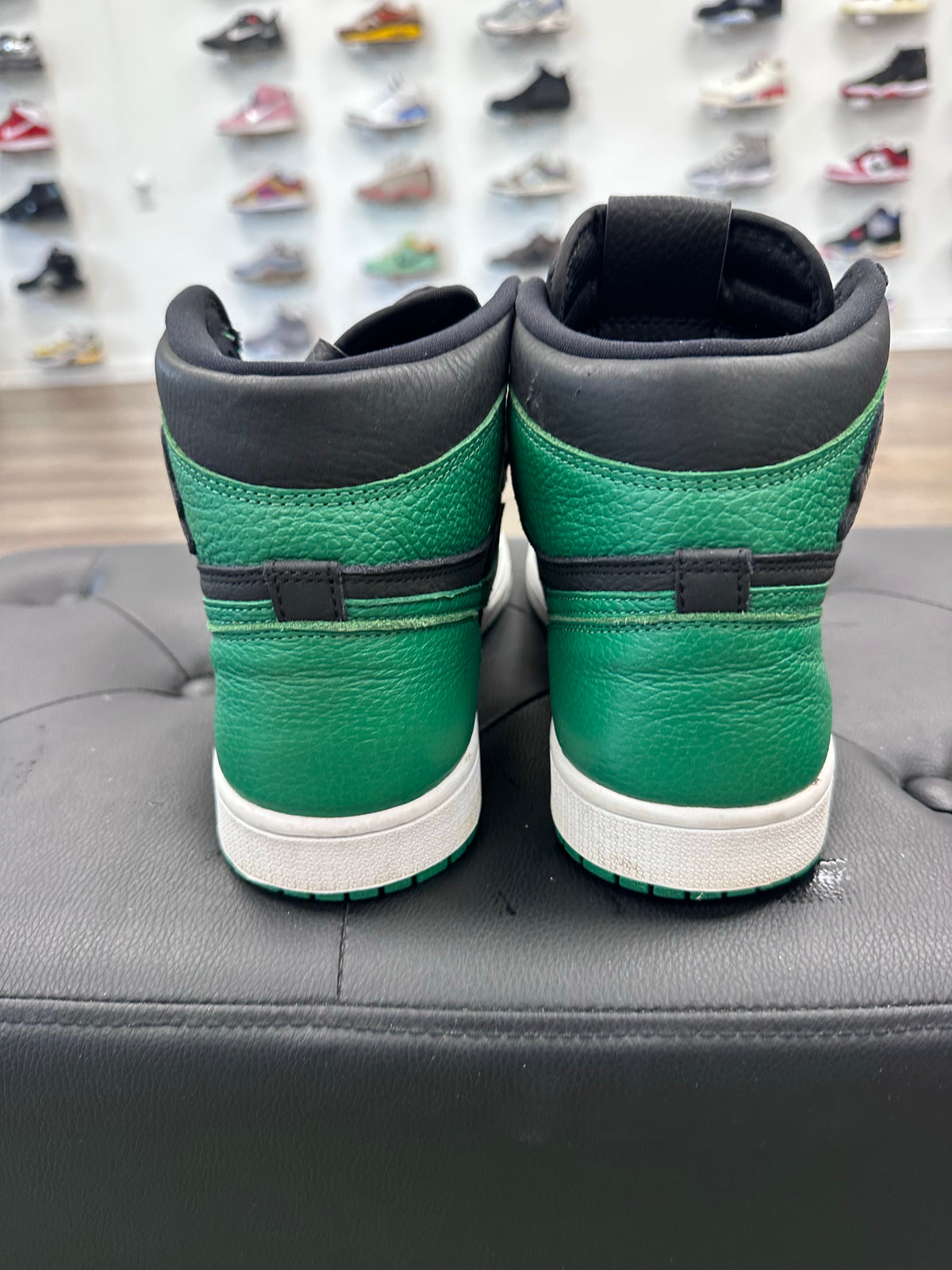 Jordan 1 Retro High Pine Green Black