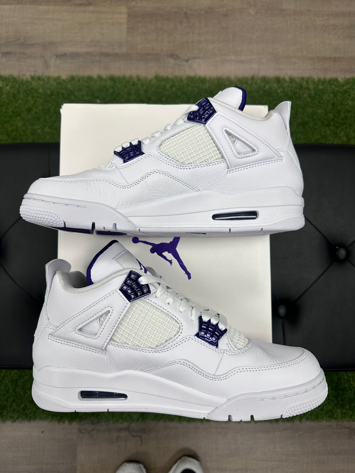 Jordan 4 Retro Metallic Purple