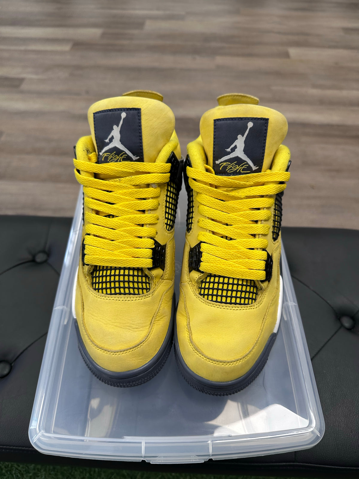 Jordan 4 Retro Lightning (2021)