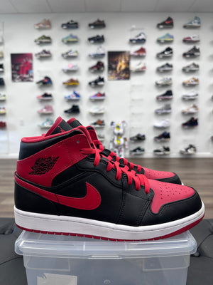 Jordan 1 Mid Alternate Bred (2022) - Size 11 (U)