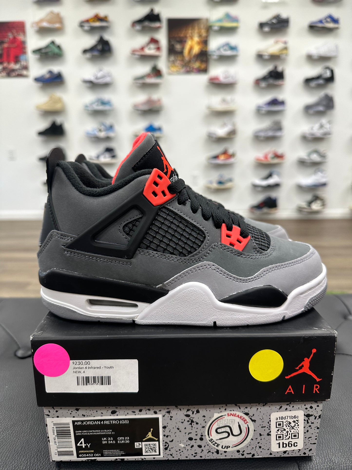 Jordan 4 Retro Infrared (GS) - Size 4