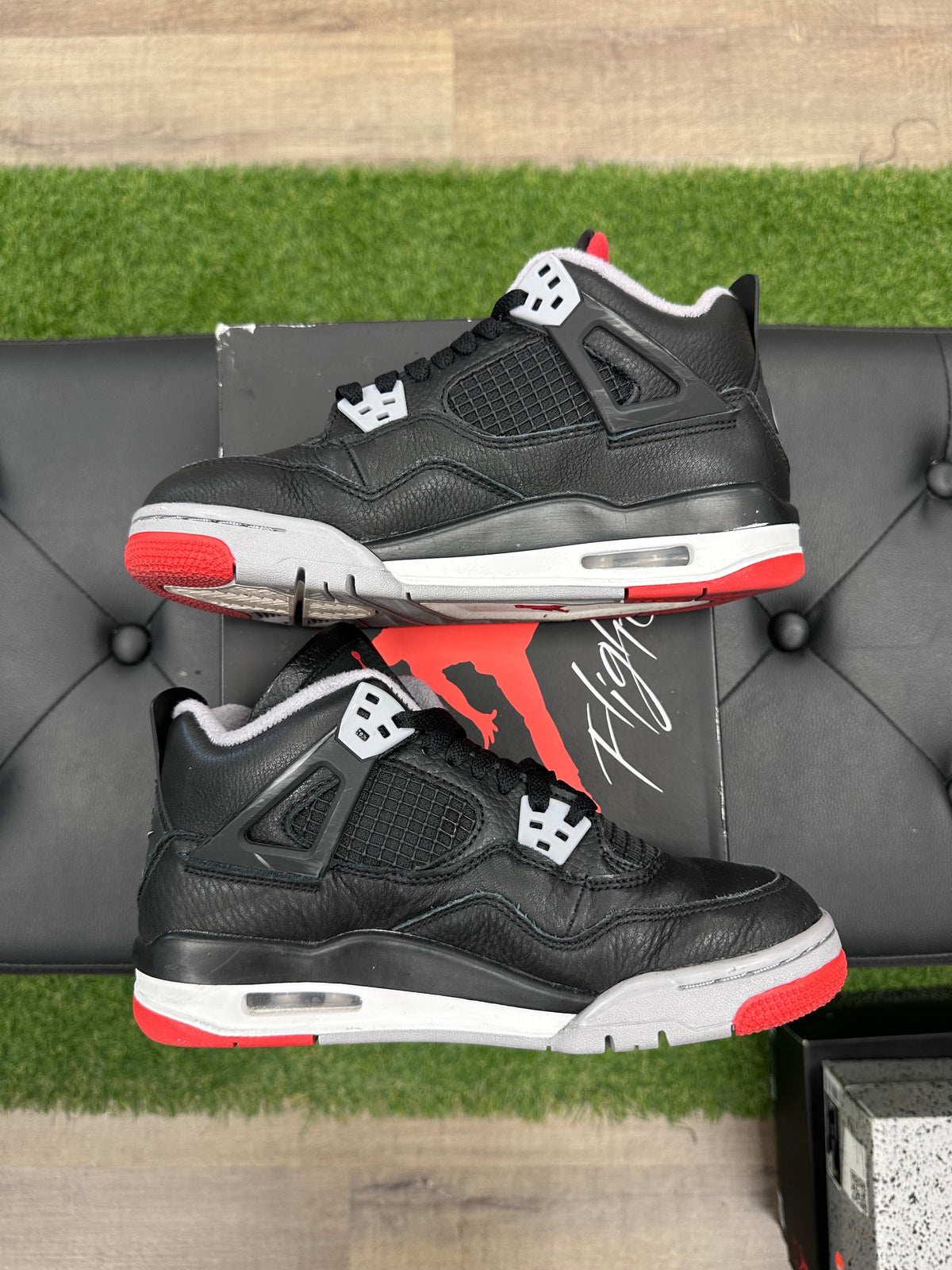 Jordan 4 Retro Bred (2019) (GS)