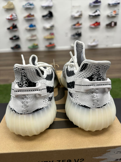 adidas Yeezy Boost 350 V2 Zebra - Size 10.5