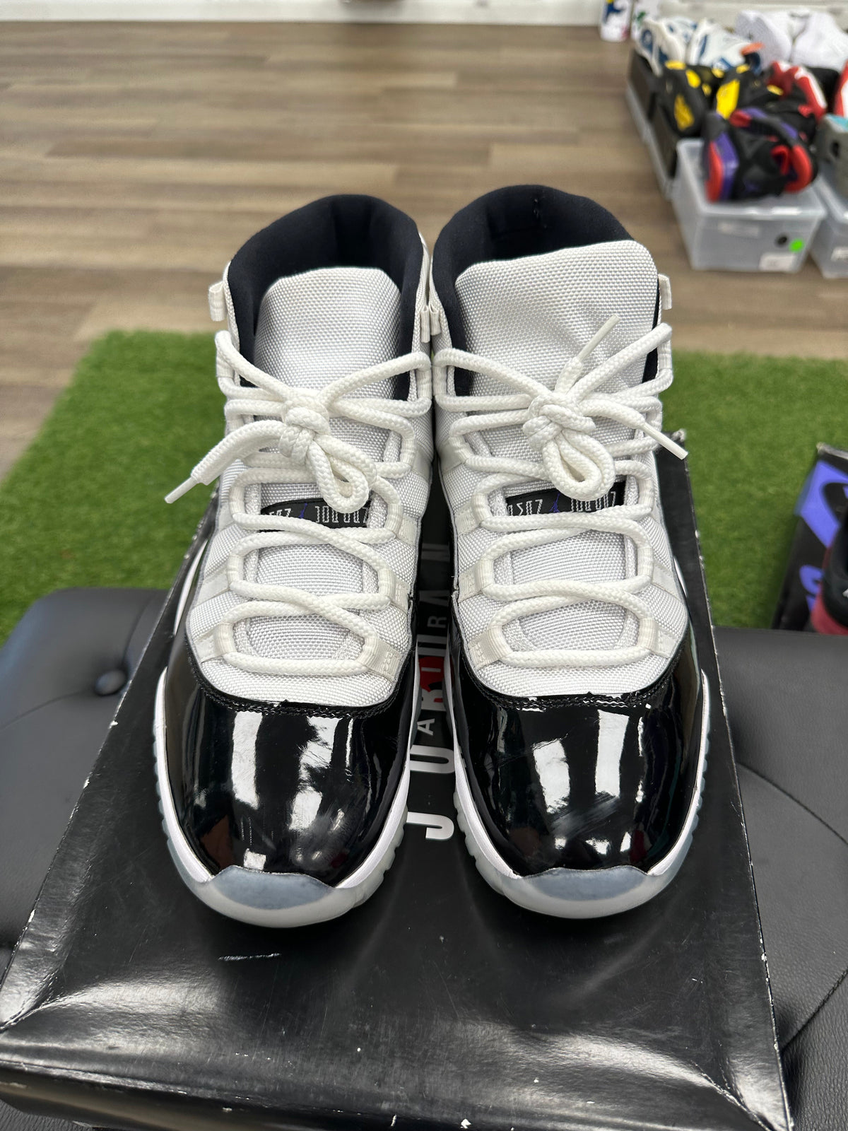 Jordan 11 Retro Concord (2018)