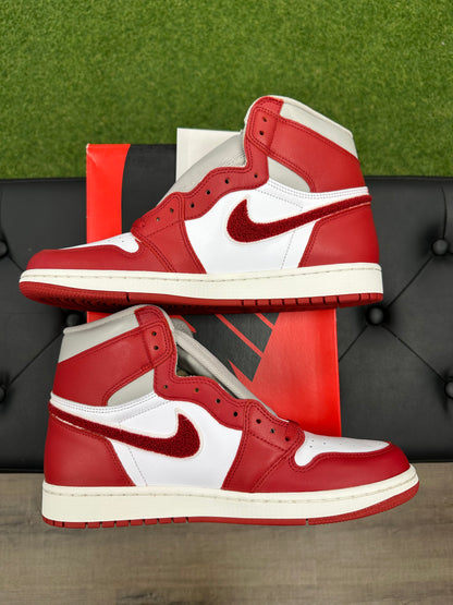 Jordan 1 Retro High OG Varsity Red - Size 10.5
