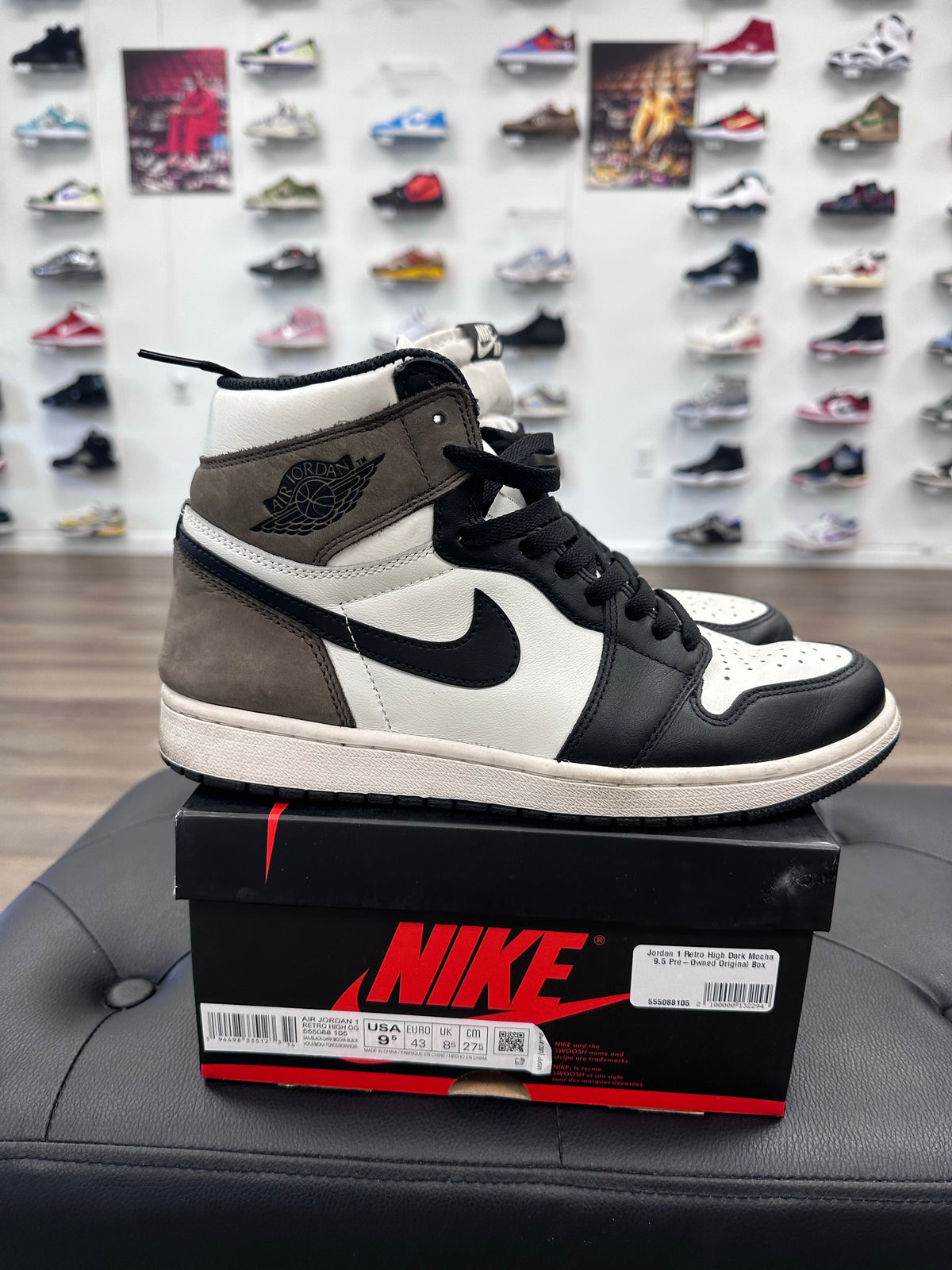 Jordan 1 Retro High Dark Mocha