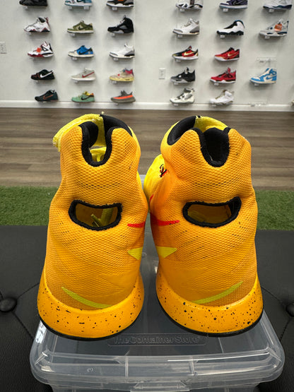 Nike Zoom HyperRev Kyrie Irving Cleveland Cavaliers PE - Size 8 (U)