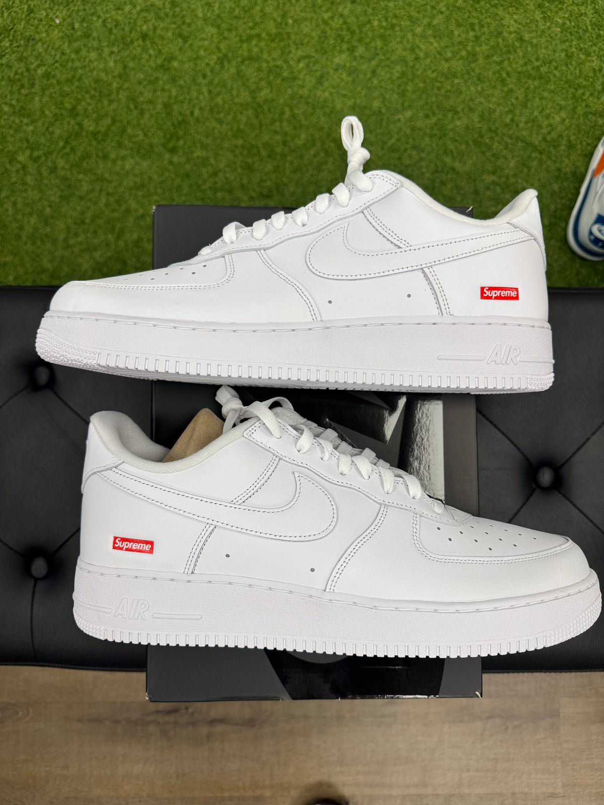 Nike Air Force 1 Low Supreme White