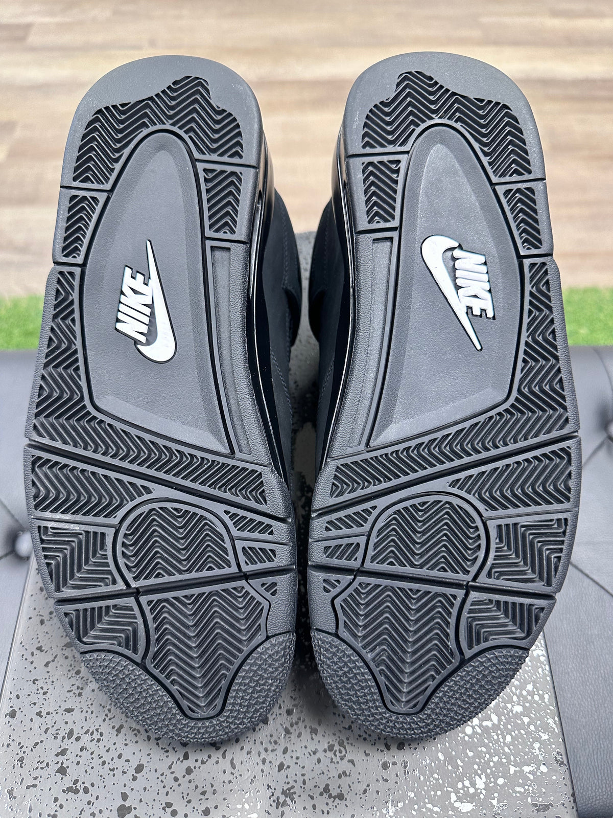 Jordan 4 Retro Black Cat (2025)