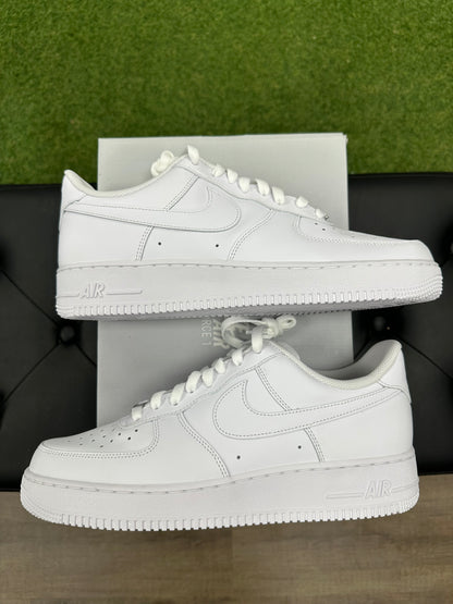 Air Force 1 '07 Triple White - Size 11