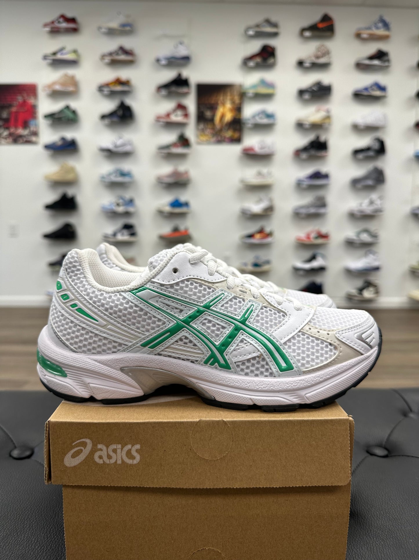 Asics Gel-1130 Malachite (Women's) - Size 6