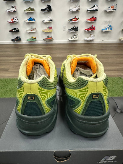 New Balance 740 Concepts Brut - Size 10 (U)