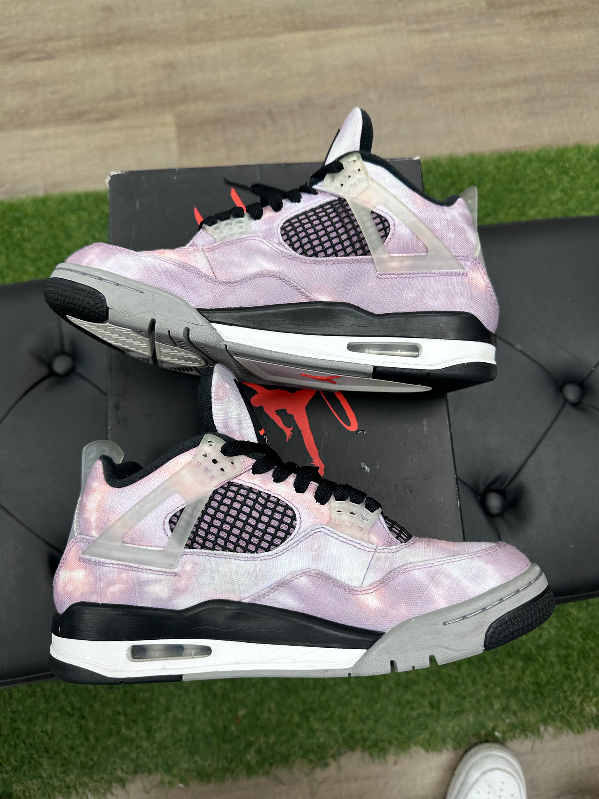 Jordan 4 Retro Zen Master