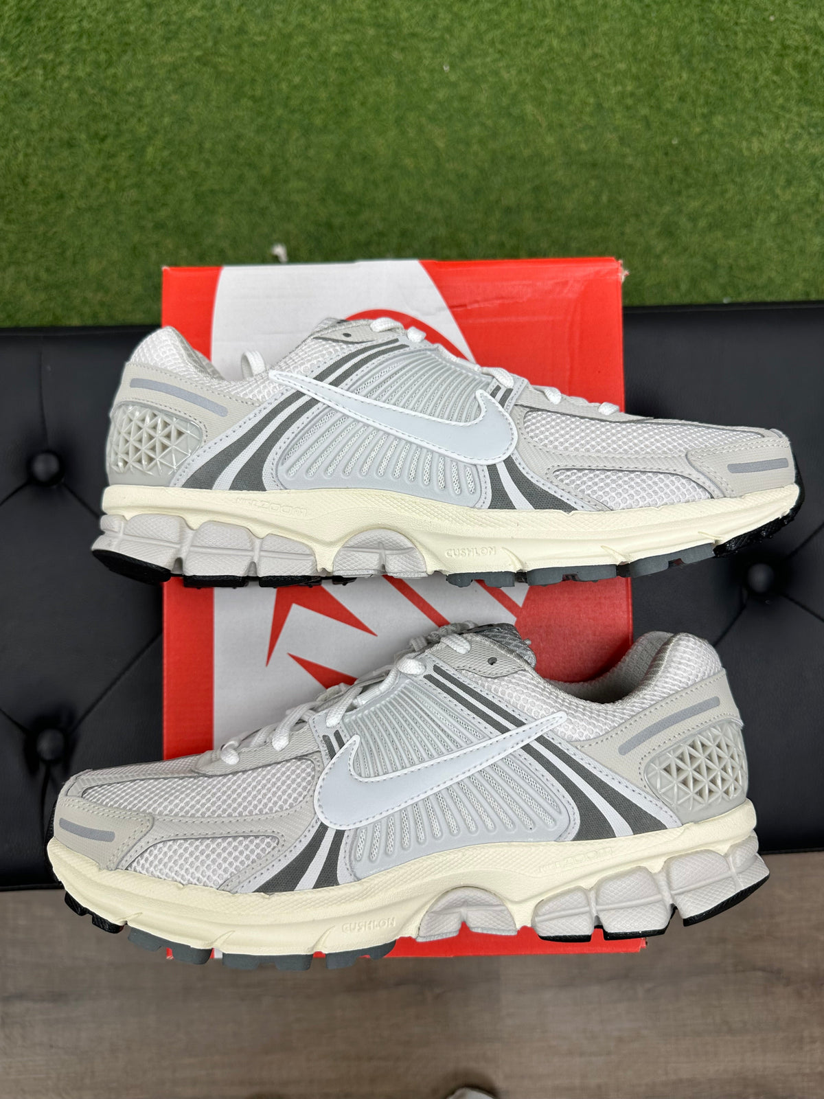 Nike Zoom Vomero 5 Platinum Tint