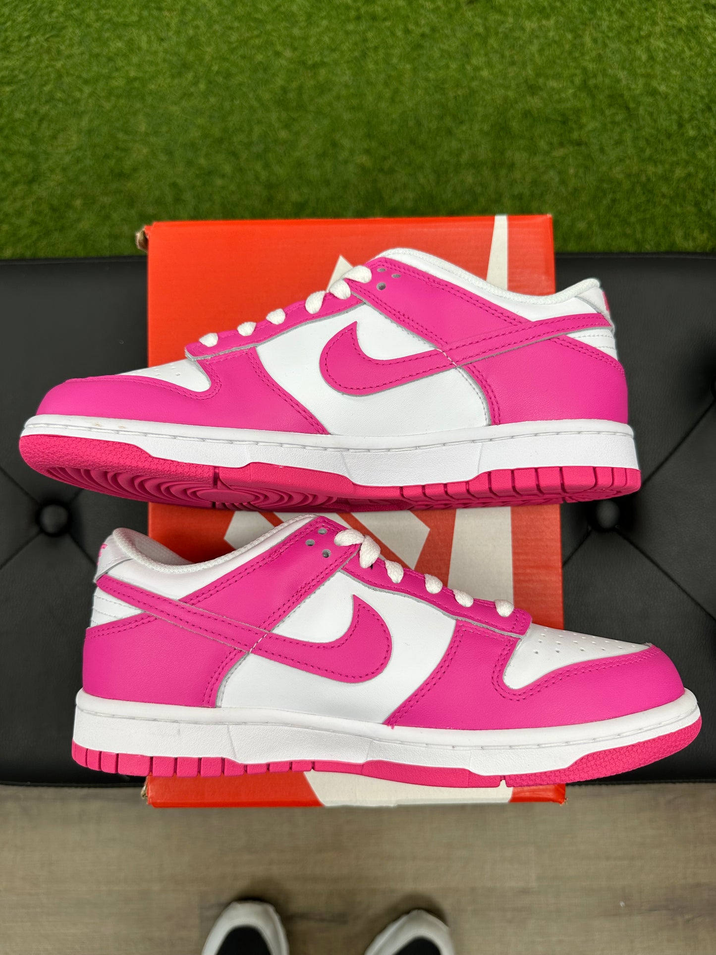 Nike Dunk Low Laser Fuchsia (GS) - Size 6.5Y (U)