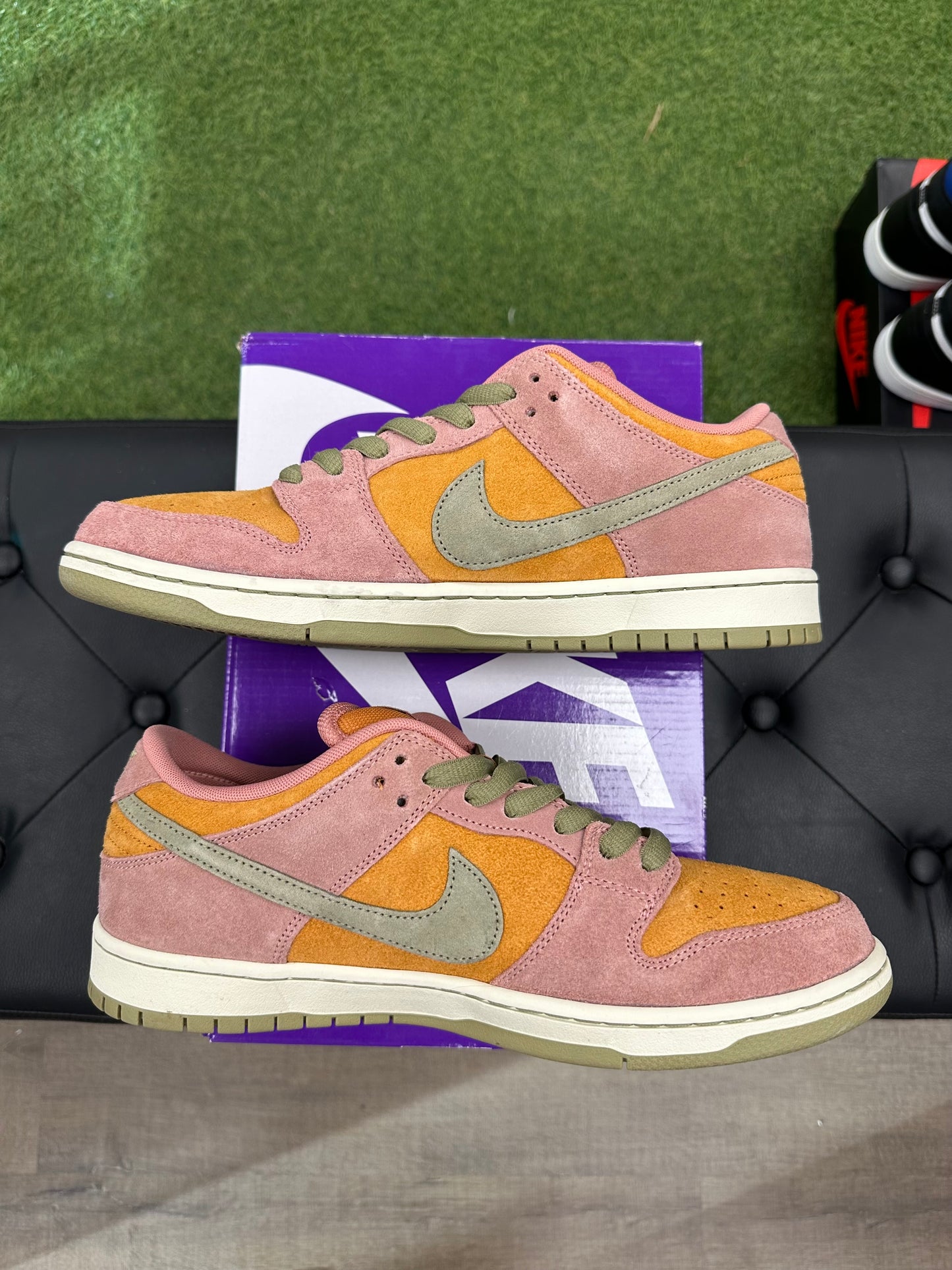 Nike SB Dunk Low Red Stardust - Size 12 (U)