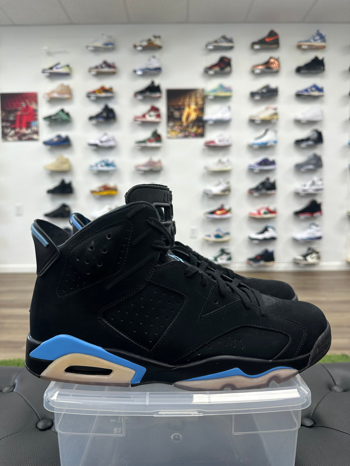 Jordan 6 Retro UNC