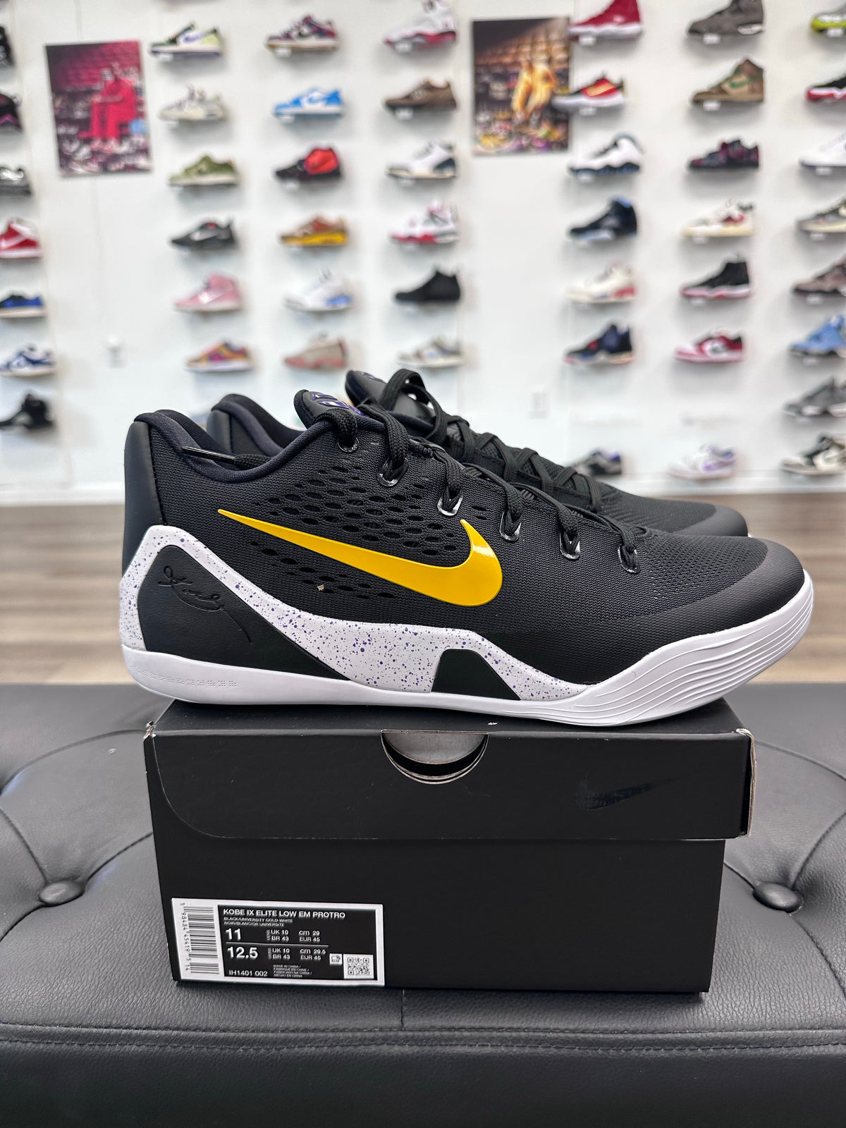 Nike Kobe 9 EM Low Protro TB Black University Gold