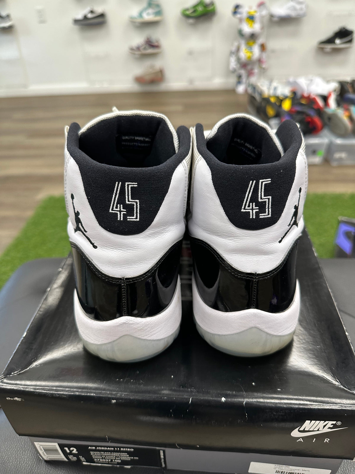 Jordan 11 Retro Concord (2018)