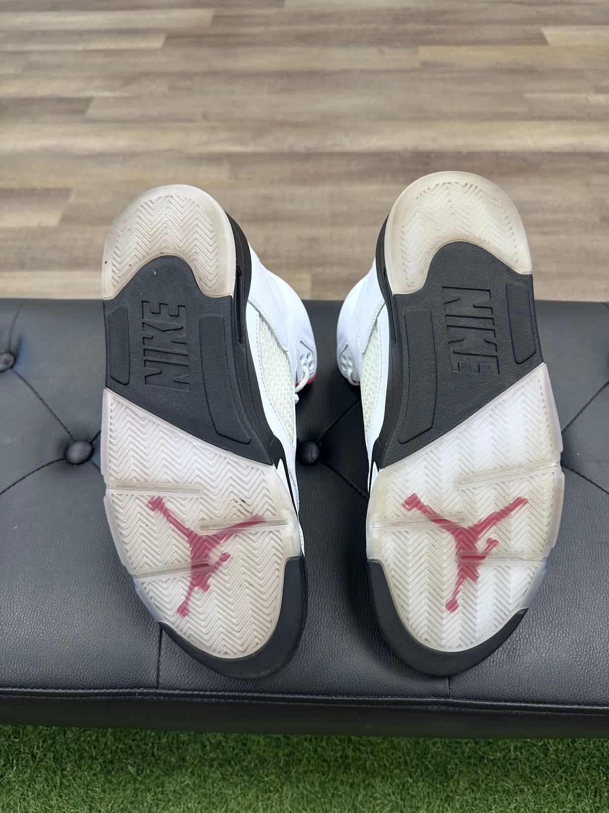 Jordan 4 Retro Fire Red Mars Blackmon