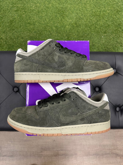 Nike SB Dunk Low Pro B Sequoia - Size 12 (U)