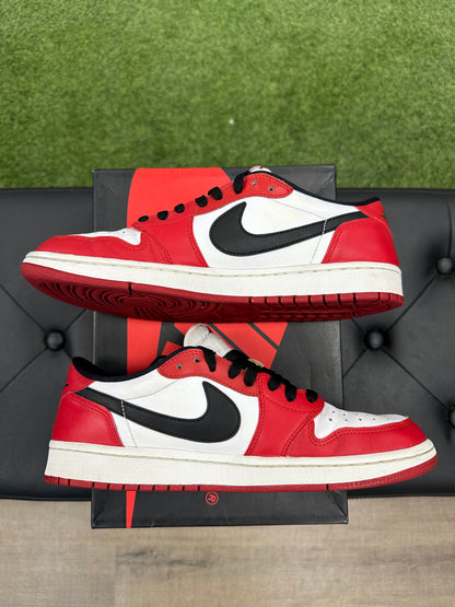 Jordan 1 Retro Low Chicago (2016) - Size 9.5 (U)