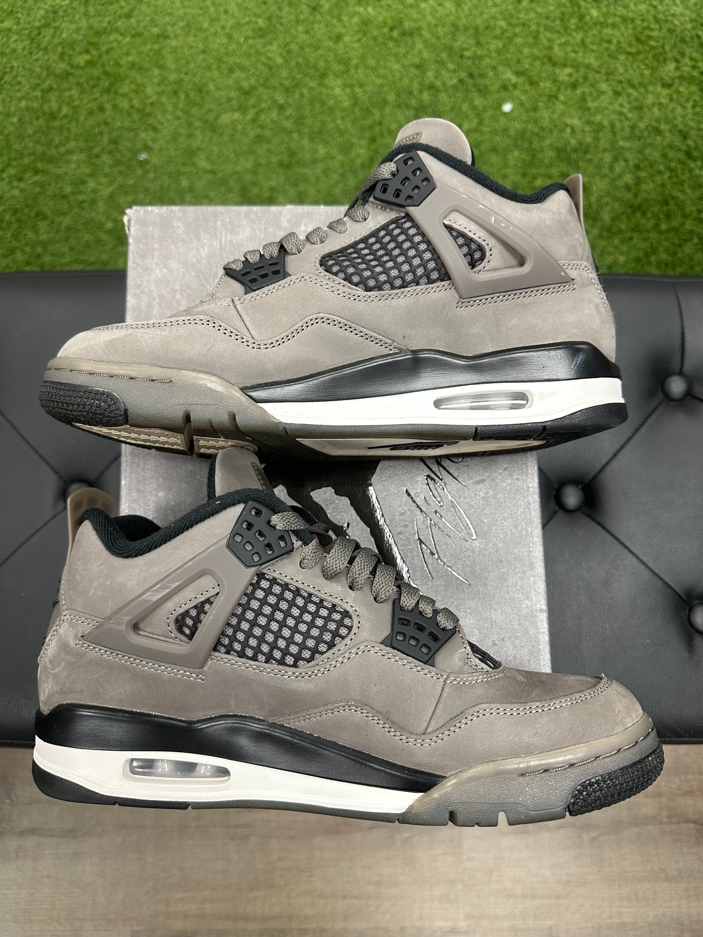 Jordan 4 Retro Cave Stone - Mens (U8.5)