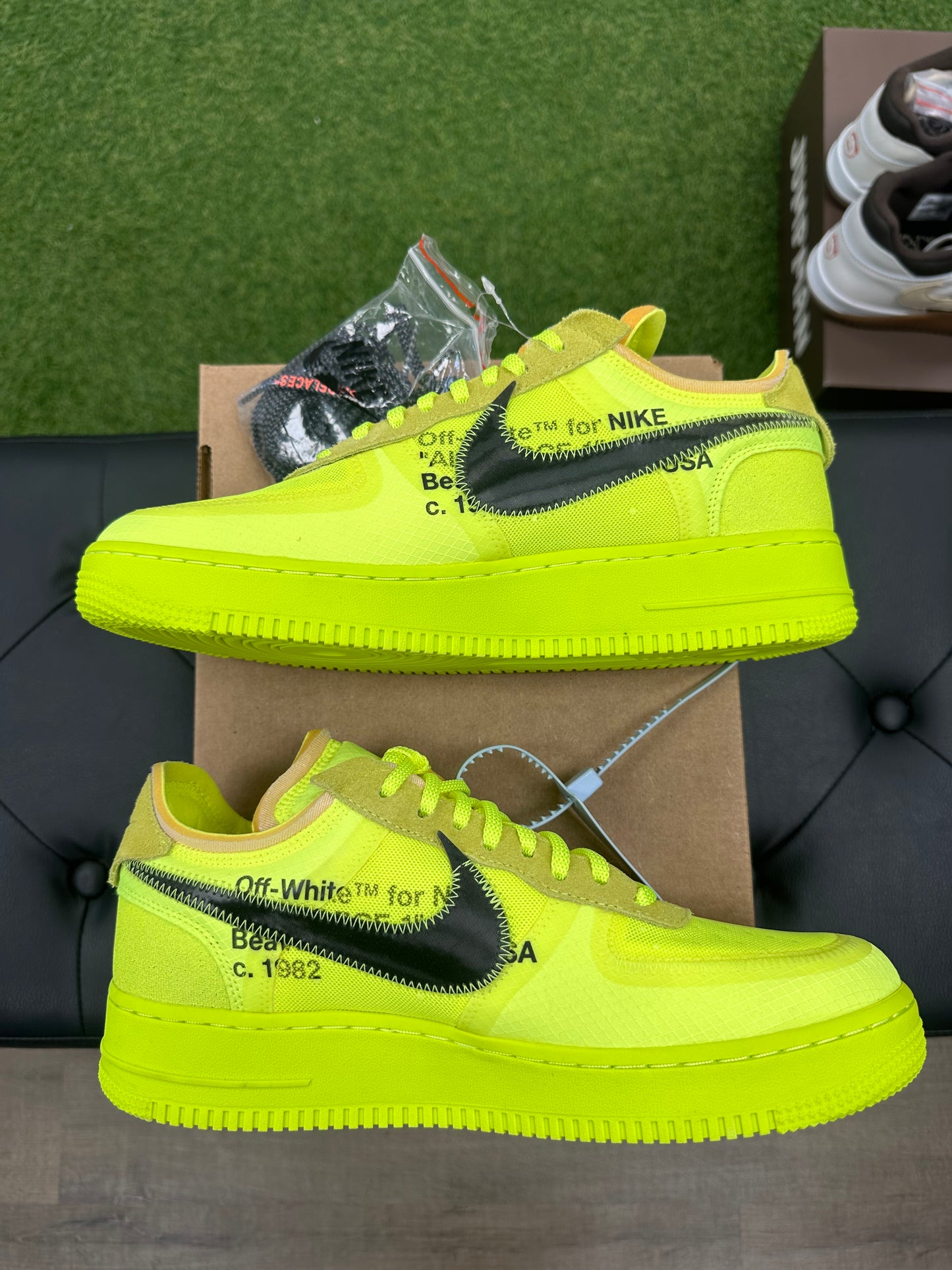 Nike Air Force 1 Low Off-White Volt - Size 10
