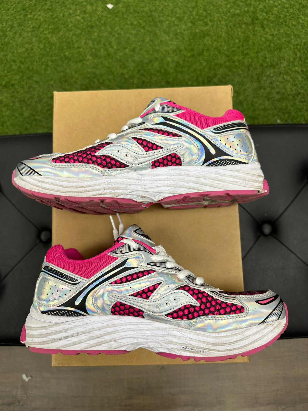 Saucony ProGrid Omni 9 Microchip