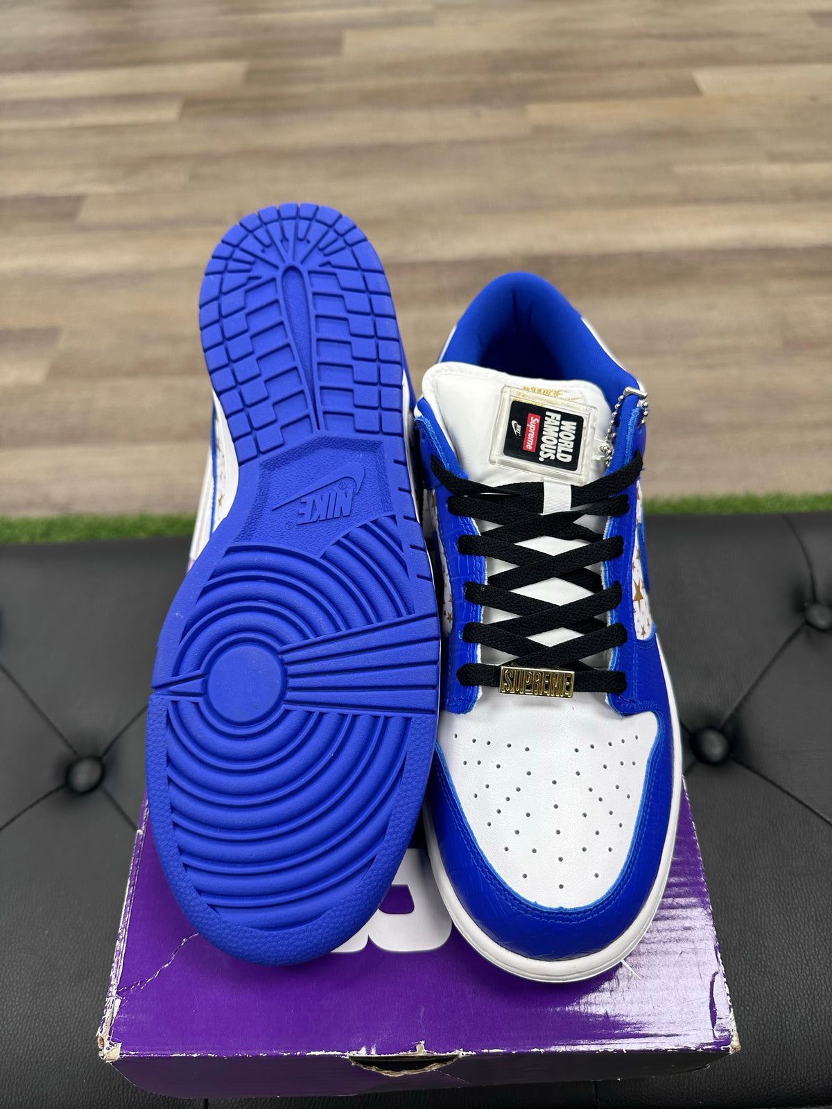 Nike SB Dunk Low Supreme Stars Hyper Royal (2021)
