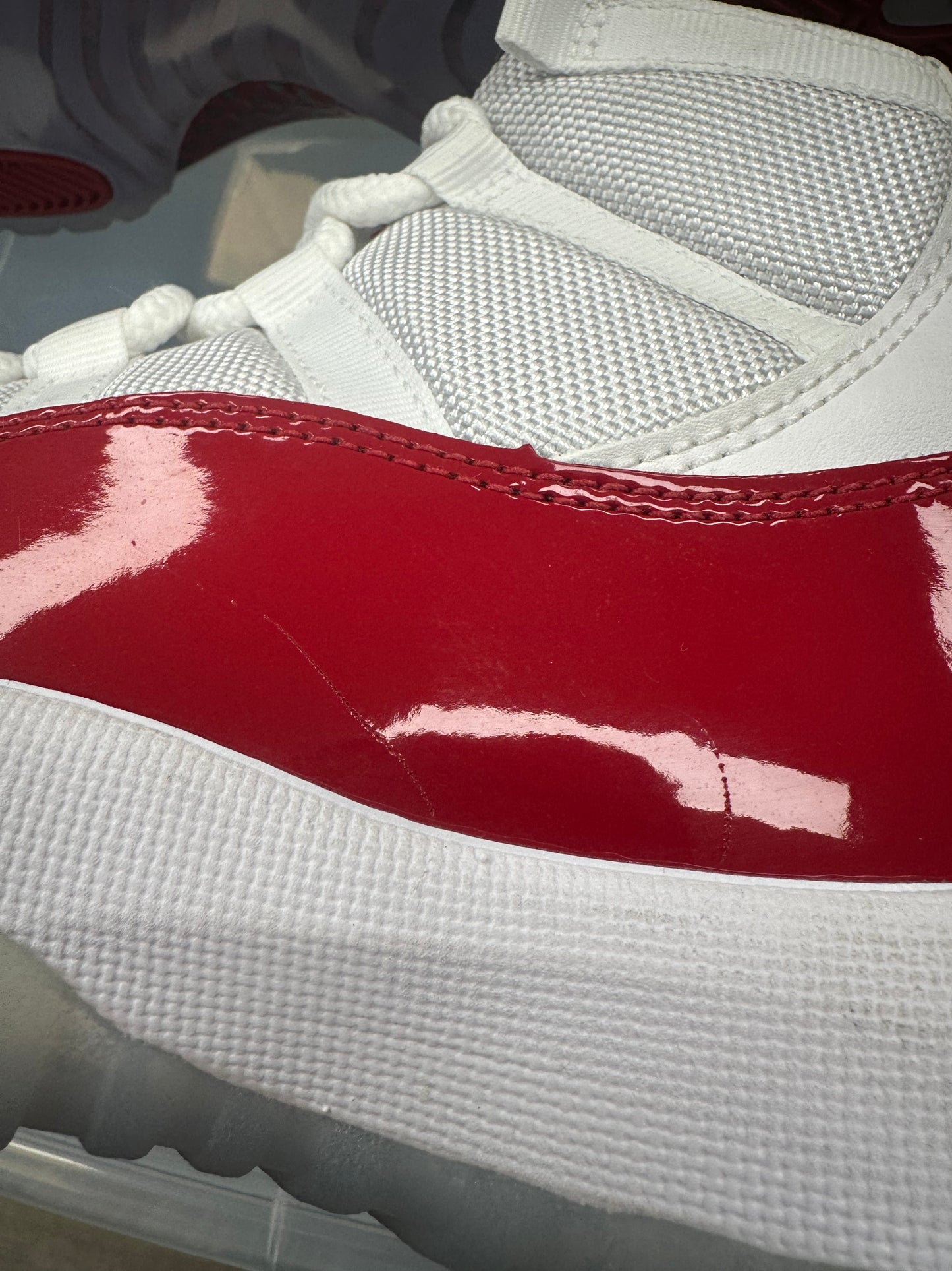Jordan 11 Retro Cherry (2022) - Size 9 (U)