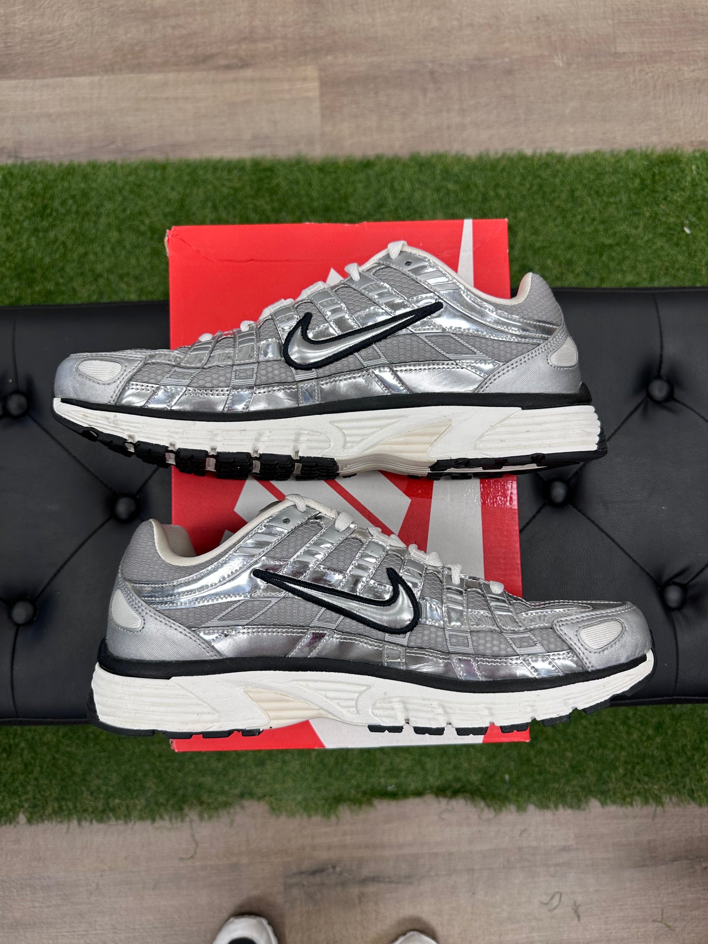 Nike P-6000 Metallic Silver - Size 12.5 (U)