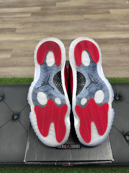 Jordan 11 Retro Win Like 96 -Size 11 (U)