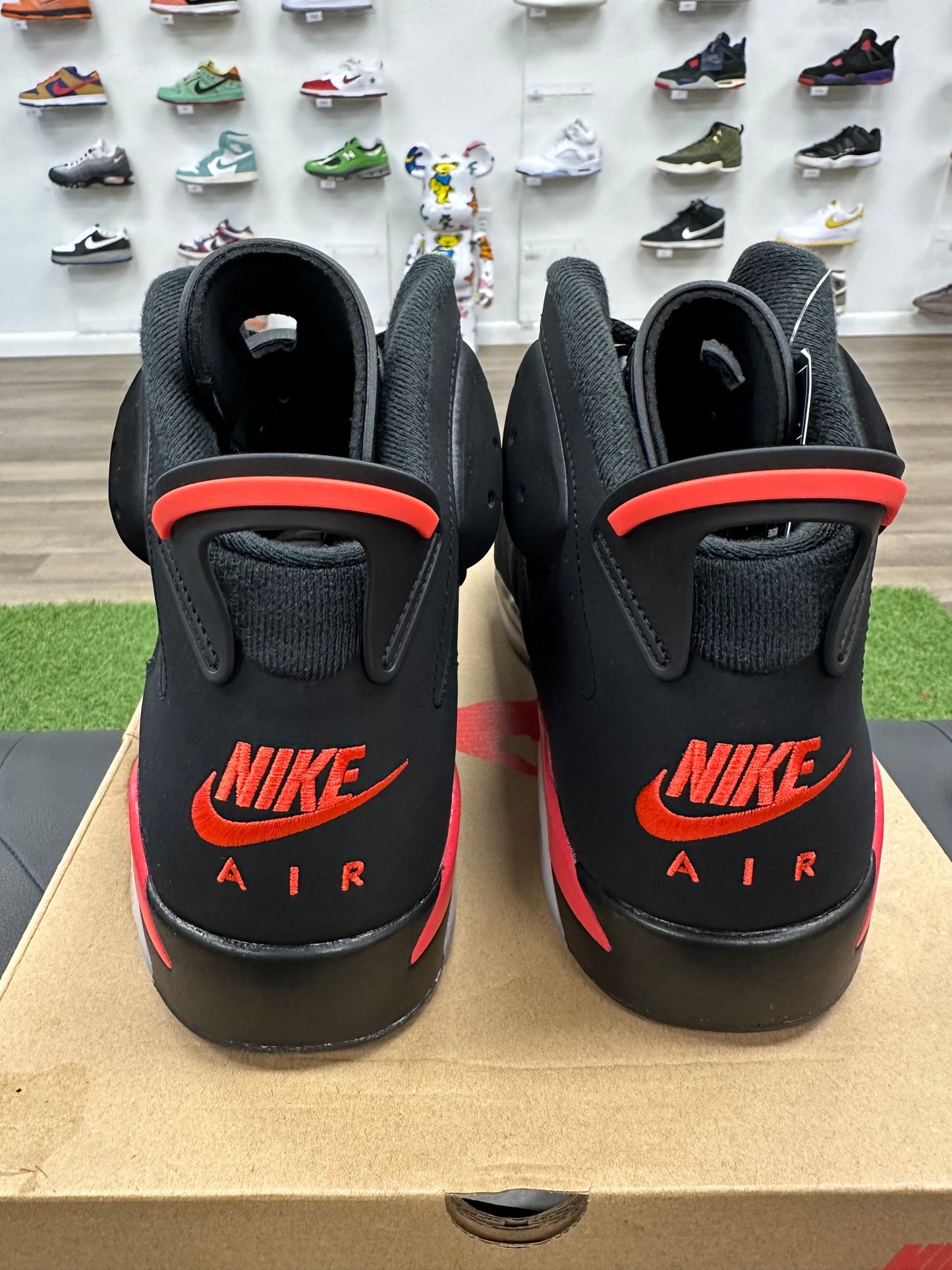 Jordan 6 Retro Infrared Salesman - Size 11.5